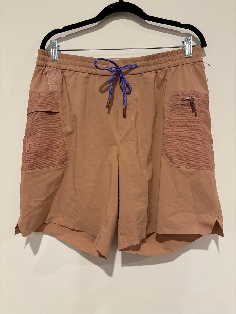 Lululemon Size Large Pink Clay Water-Repellent Hiking Shorts 8" Men's